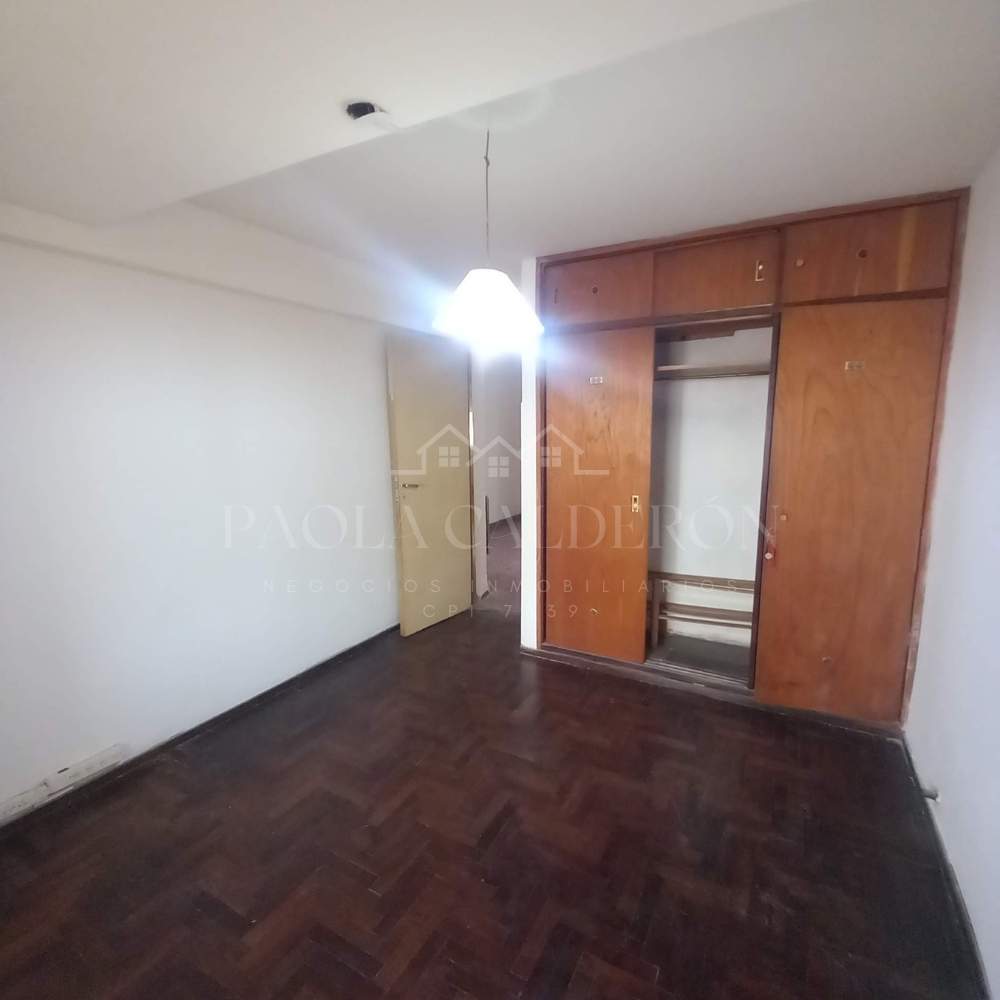 Venta Departamento Semi Piso de Tres Dormitorios
