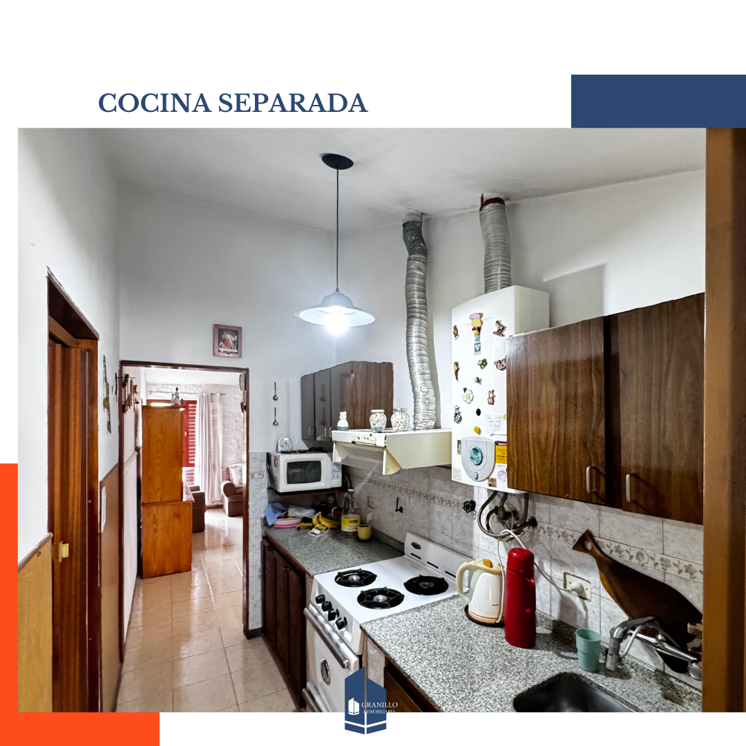 CASA DE 2 DORMITORIOS EN VENTA. BARRIO CERVECEROS.  NO APTO CRÉDITO HIPOTECARIO.