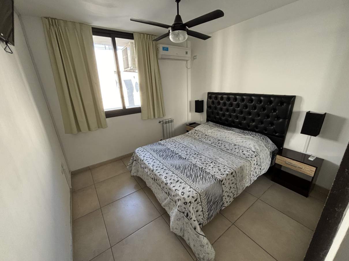 Departamento 1 dormitorio con cochera centrico carlos paz