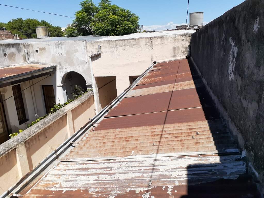 CASA ANTIGUA BARRIO SAN VICENTE