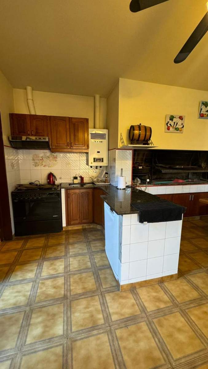 Casa en venta en Granja de Funes de 3 dormitorios - Apto Bancor