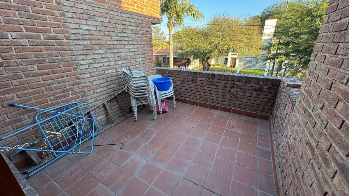 Casa en venta en Granja de Funes de 3 dormitorios - Apto Bancor