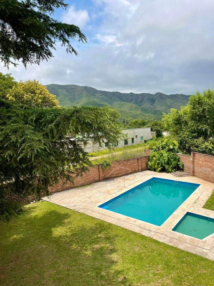 CASA   DEPARTAMENTO EN VENTA UBICADA EN BIALET MASSÉ