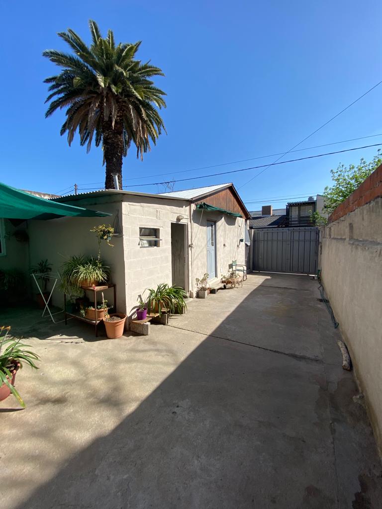 GALPON EN VENTA ZONA RUTA 20 MAS CASA