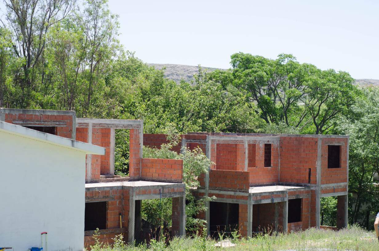 CASA EN TANTI DEPARTAMENTOS EN TANTI A TERMINAR - imagen 3