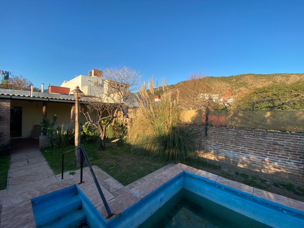 CASA EN VENTA CARLOS PAZ A POCAS CUADRAS DELCENTRO