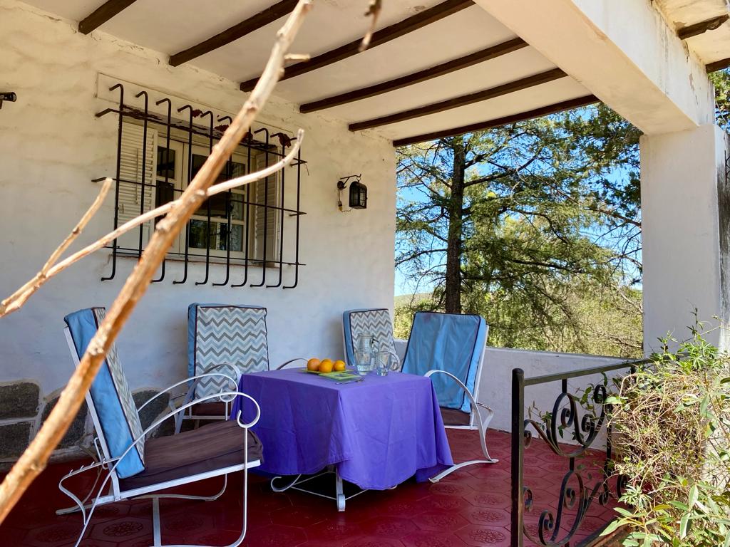 Impresionante Casa Quinta de Película, con vertiente natural