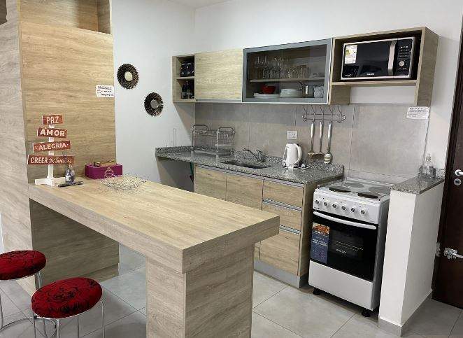 DEPARTAMENTO AMOBLADO A LA VENTA. VILLA CARLOS PAZ