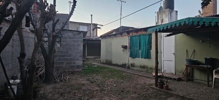 Casa en venta en Anisacate, Barrio Los Algarrobos