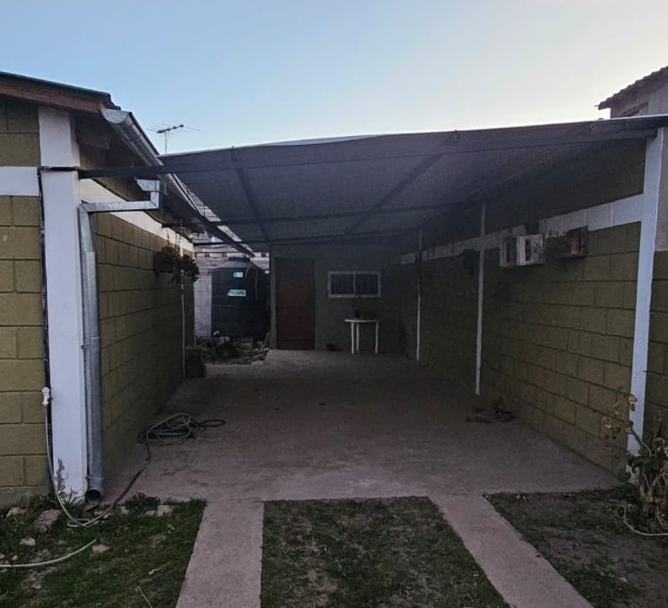 Casa en venta en Anisacate, Barrio Los Algarrobos
