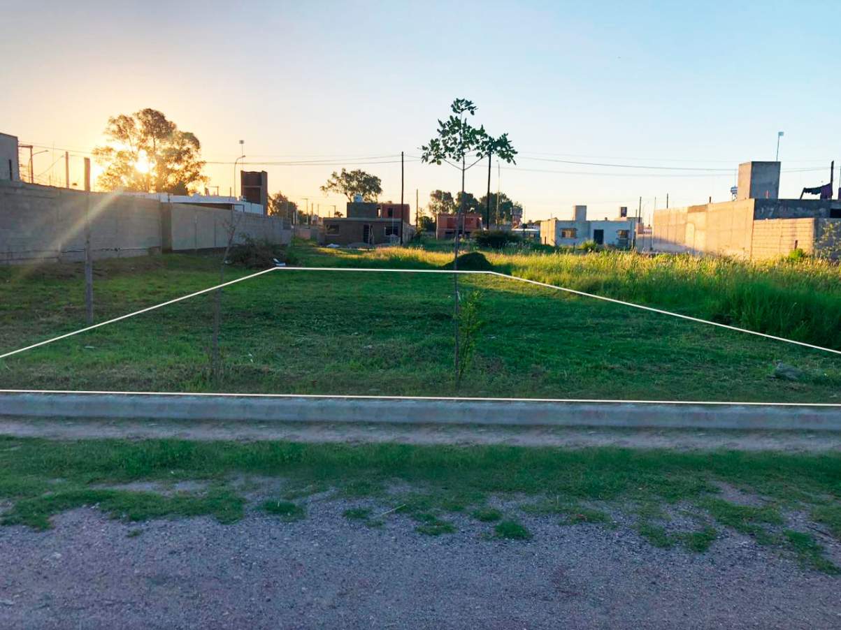 VENDO TERRENO DEAN FUNES