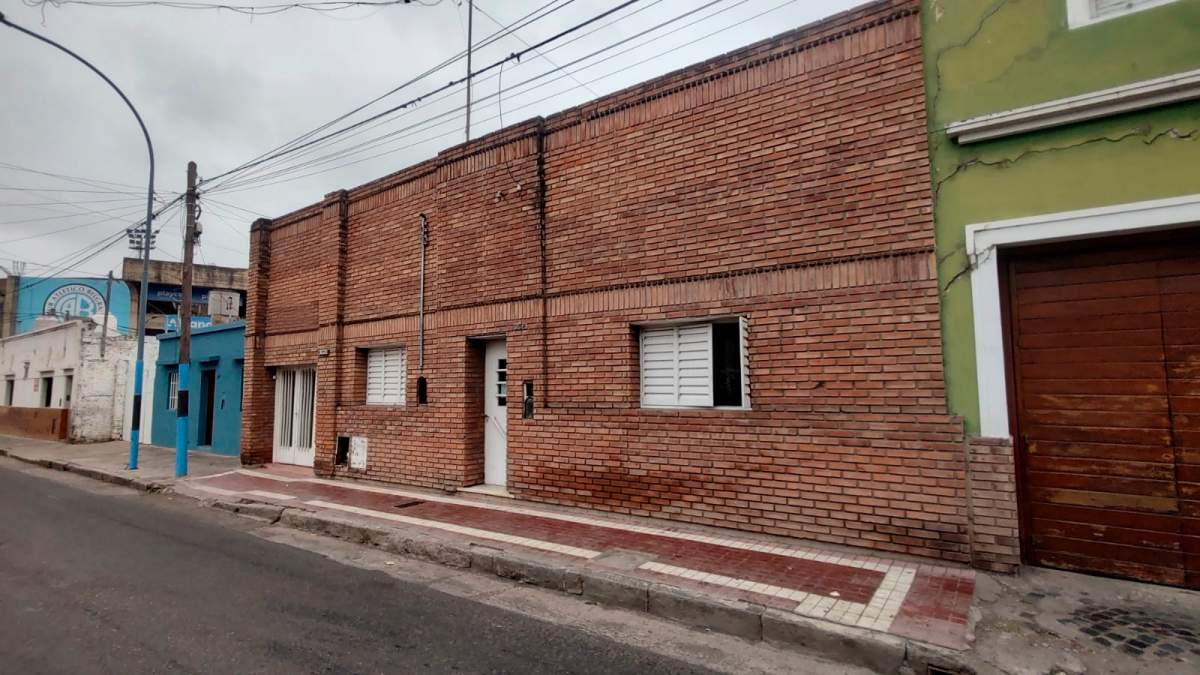 VENDO GRAN OPORTUNIDAD CASADPTOLOCAL GRAN