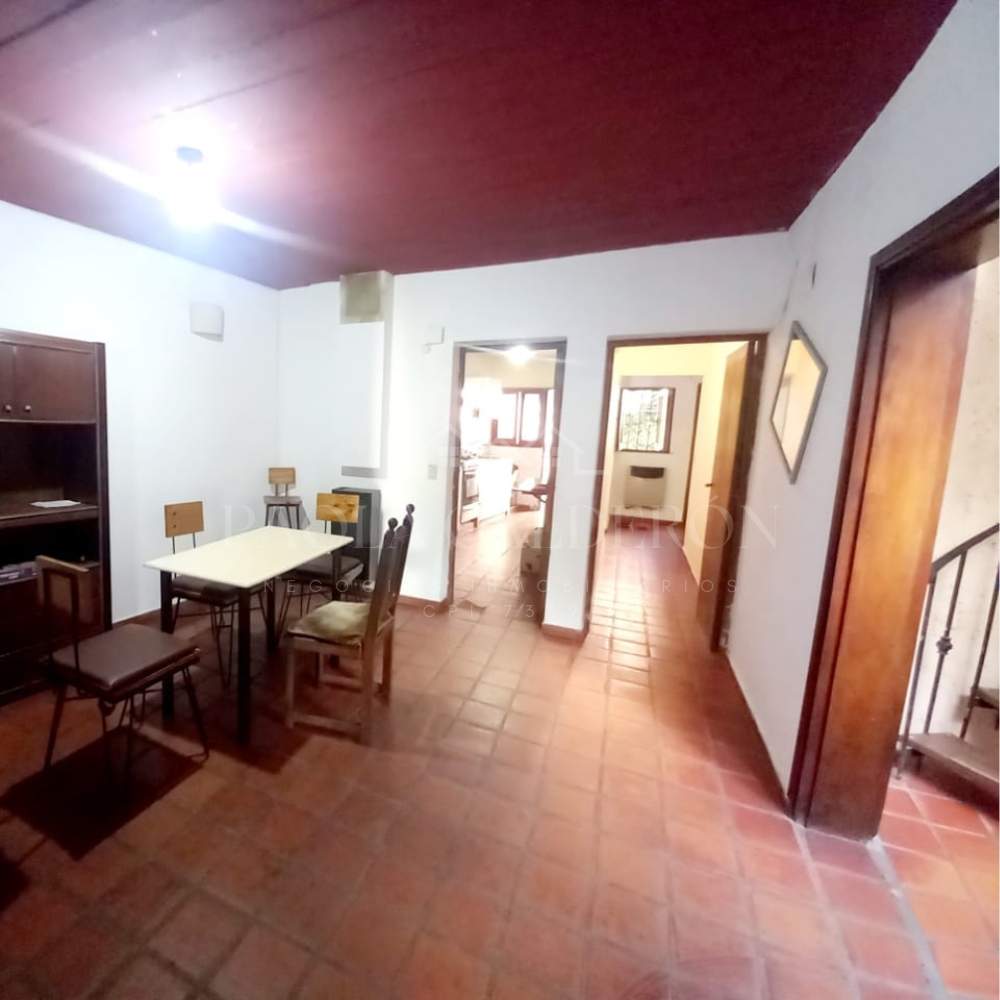 Hermosa casa estilo colonial en venta en barrio Iponá- Apta Crédito