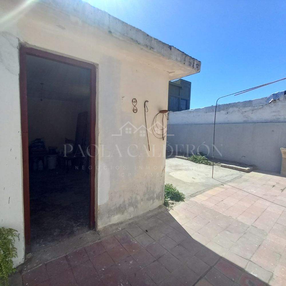 Venta Casa de Tres Dormitorios en Zona Sur