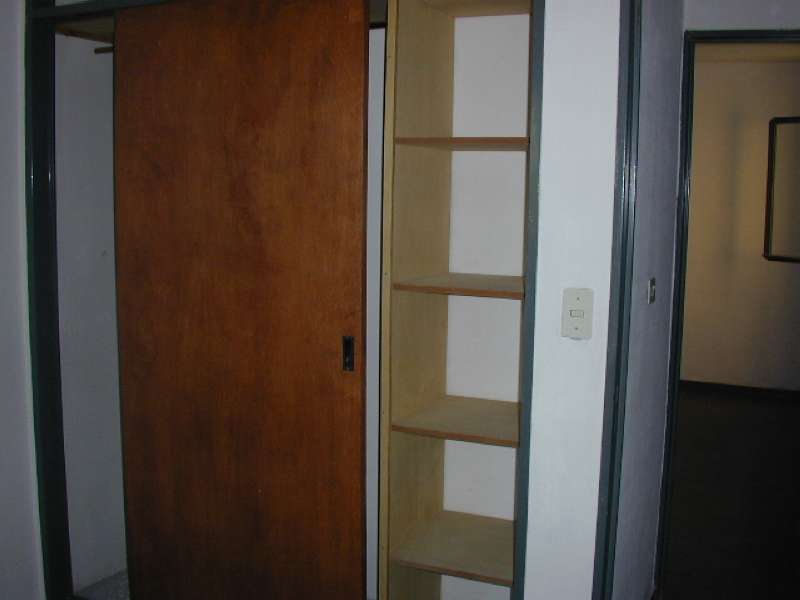 DEPARTAMENTO UBICADO EN CALLE AGUSTIN GARZON NRO. 1668 B° SAN VICENTE
