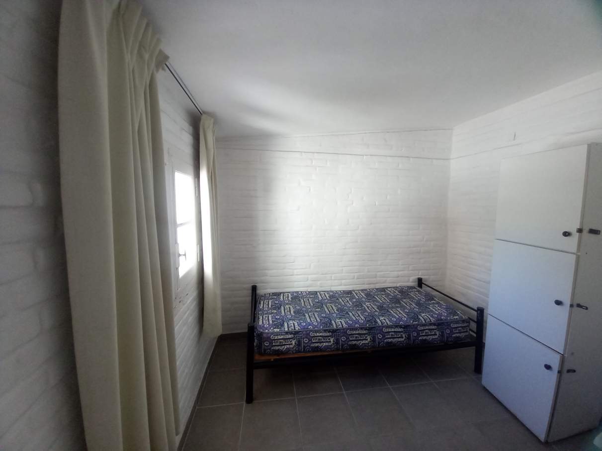 Venta  Depto 2 dorm sobre calle Simón Bolivar 400