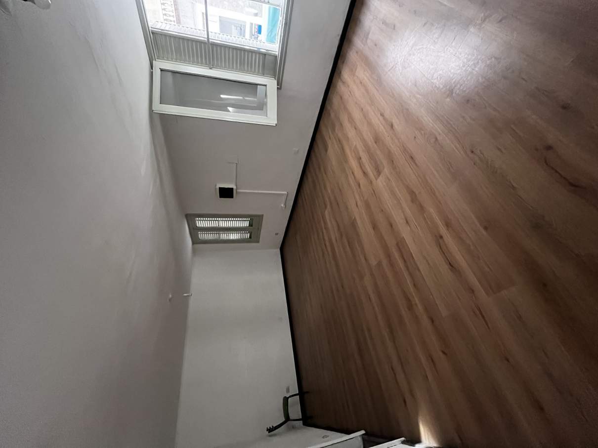 Imponente Edificio en Velez Sarsfield y Duarte Quirós