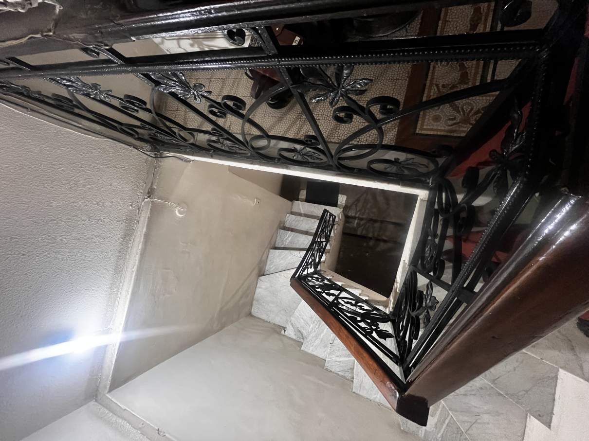 Imponente Edificio en Velez Sarsfield y Duarte Quirós