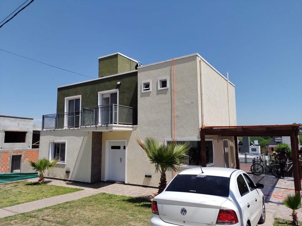 CASA EN CARLOS PAZ (DORADO 2) B PRIVADO