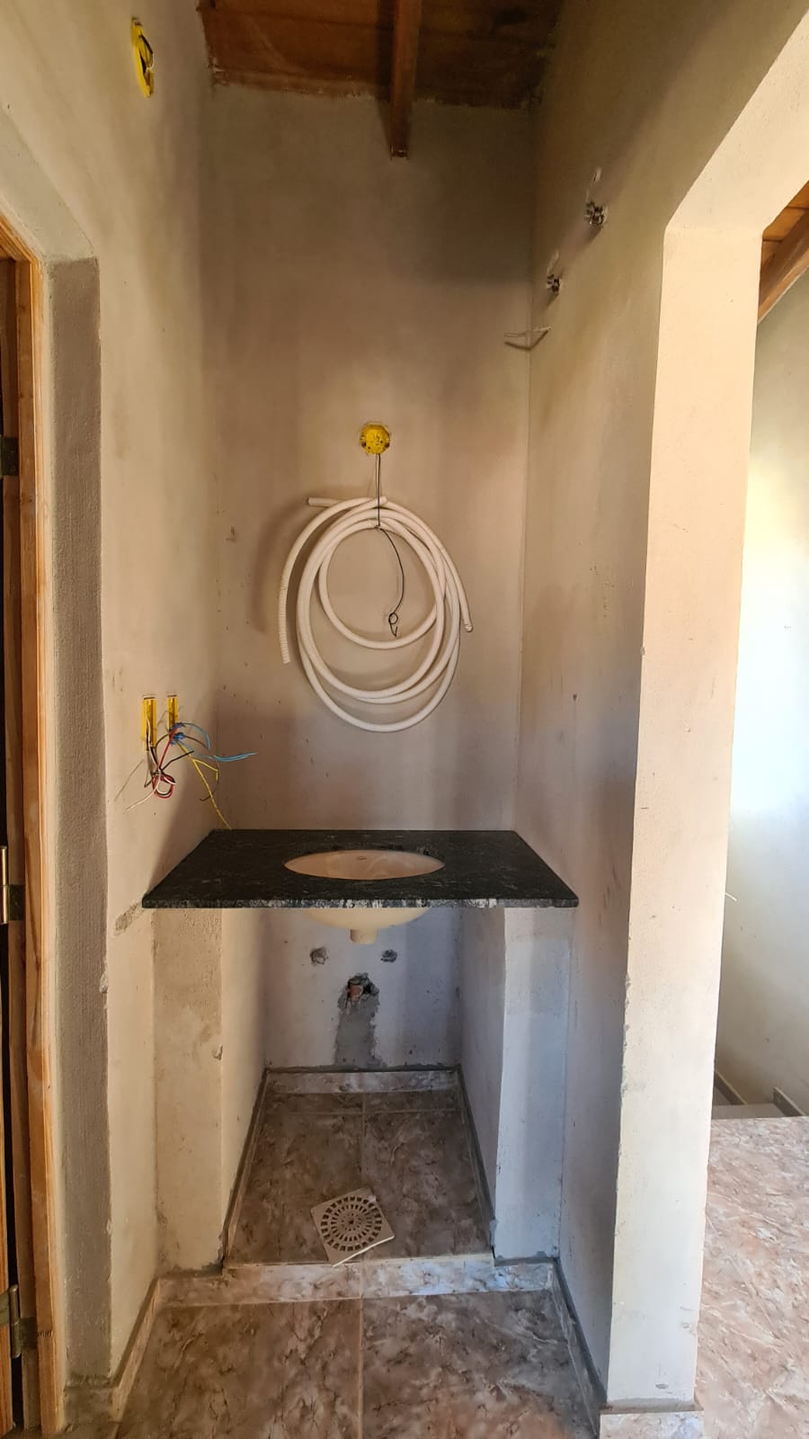 SE VENDE DUPLEX A TERMINAR EN COSQUIN