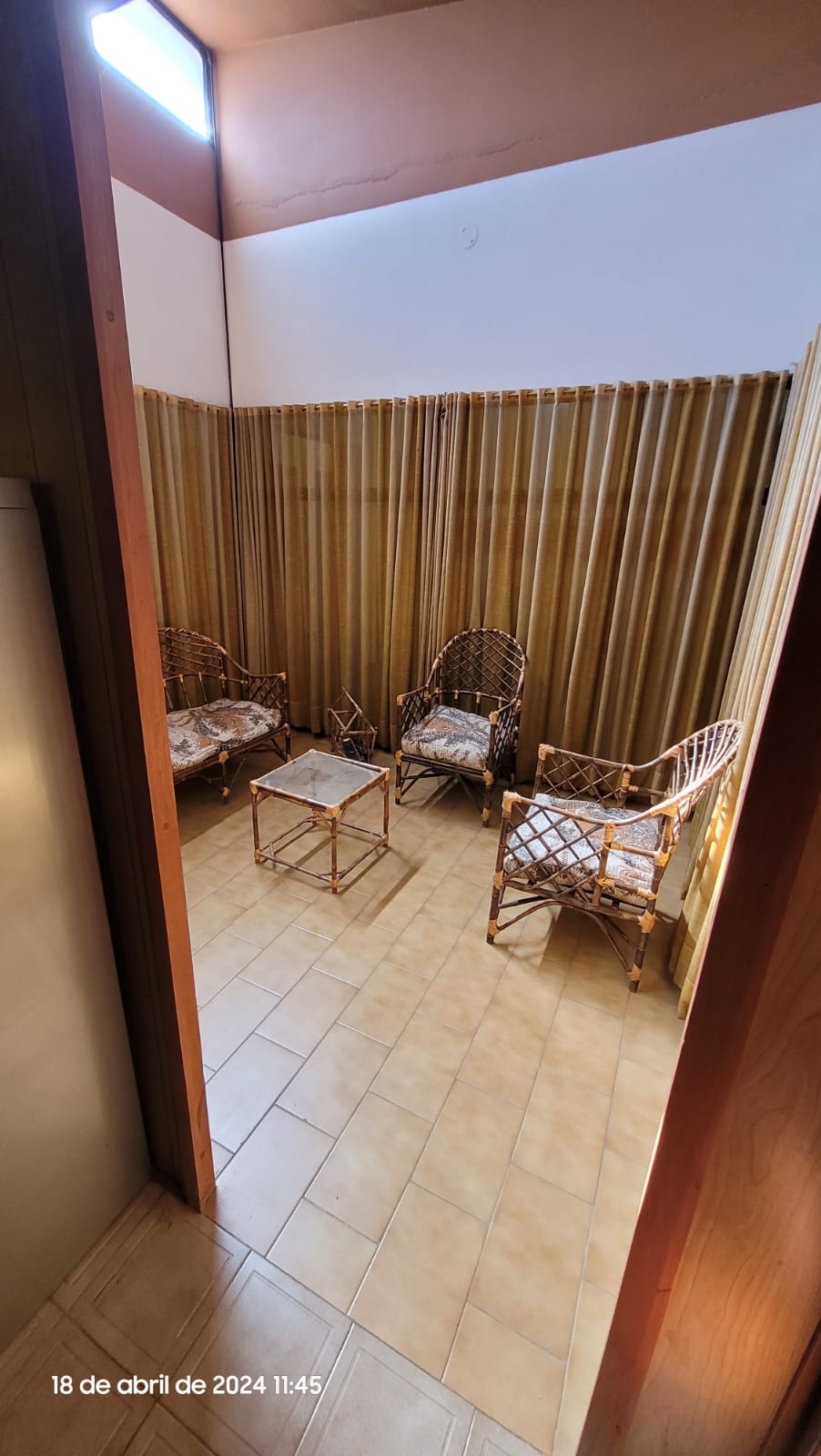 SE VENDE LOCAL CON DOS OFICINAS EN COSQUIN