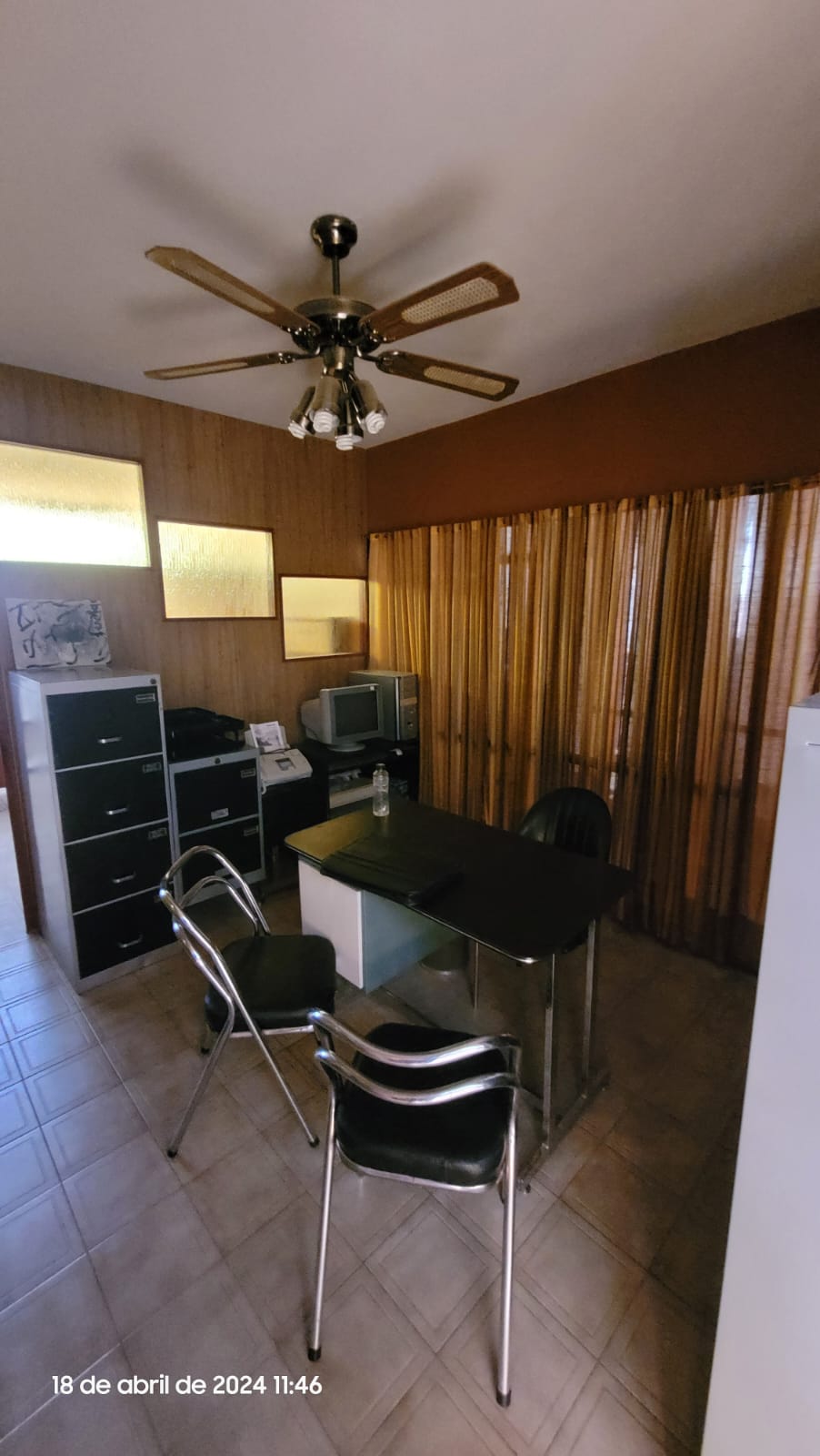 SE VENDE LOCAL CON DOS OFICINAS EN COSQUIN