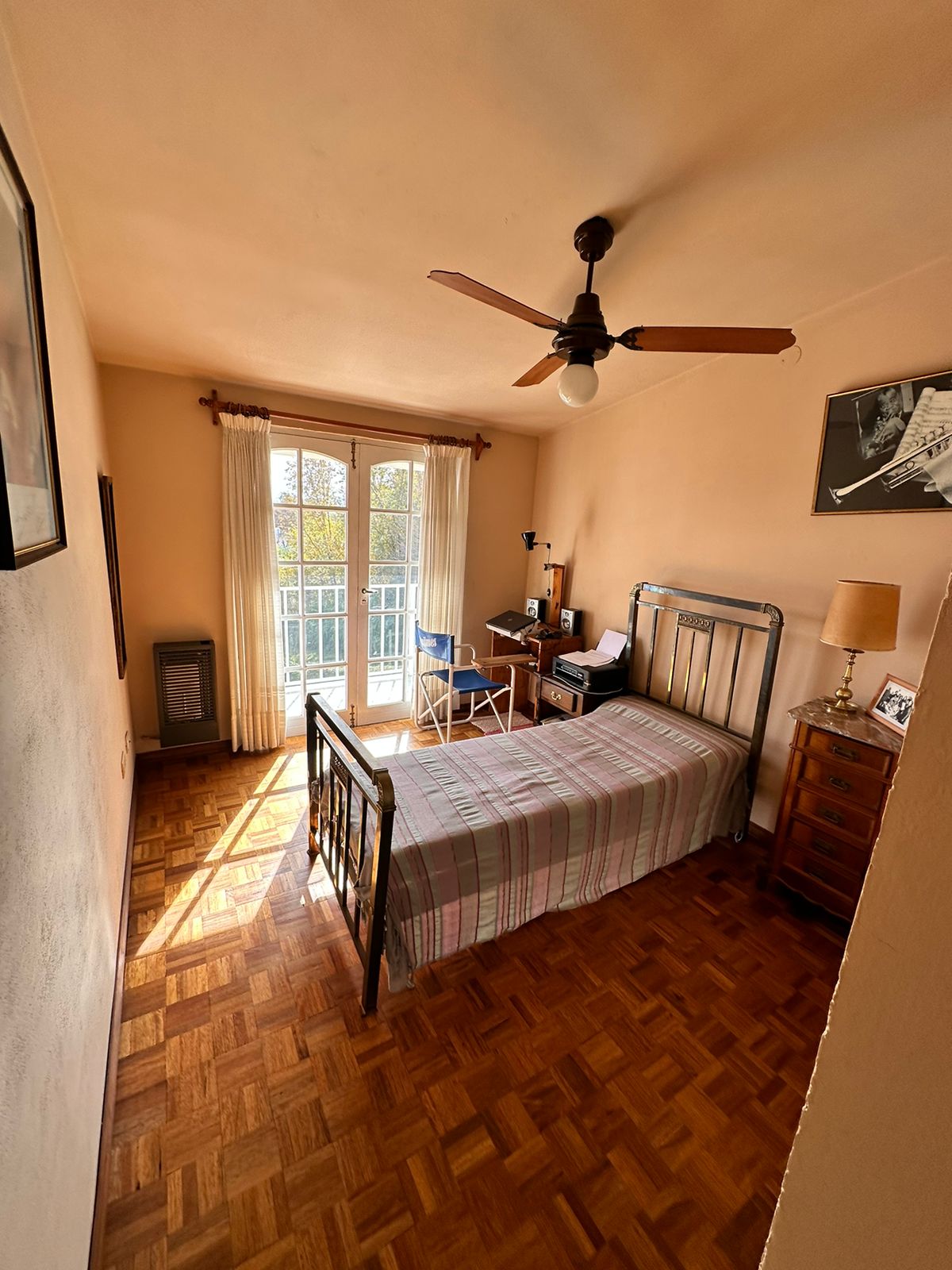 CASA EN VENTA UBICADA EN VILLA CARLOS PAZ-BARRIO LA CUESTA CON VISTA AL LAGO