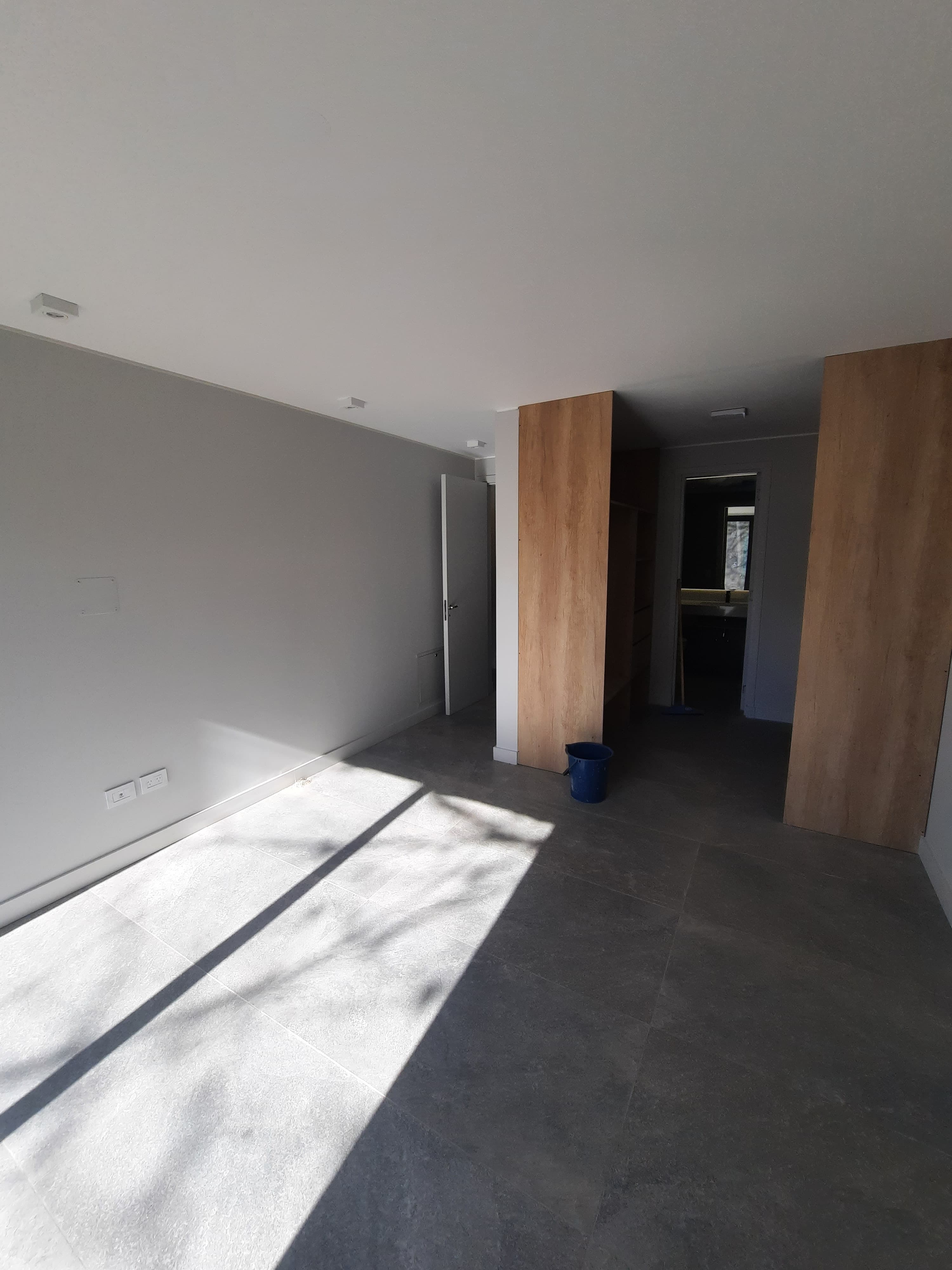 ALQUILER CASA A ESTRENAR EN HOUSINH DE VA. WARCALDE 3 DORMITORIOS