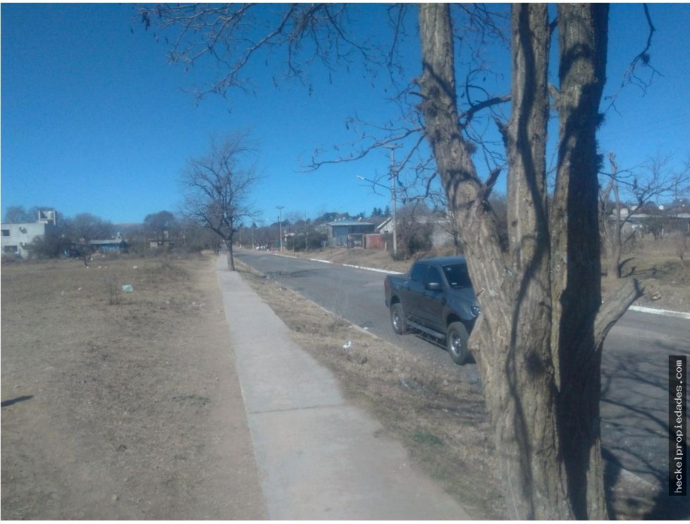 VENDO LOTE DE TERRENO EN LA CUMBRE