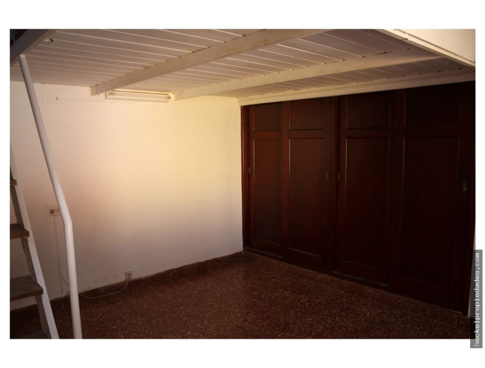 Venta de CASA en La Cumbre (Frente Colegio)