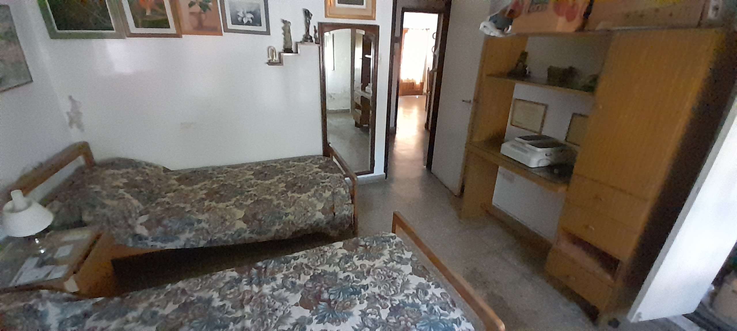 BAJO PALERMO - MERCADO Y VILLACORTA 1700 - CASA 2 DORMITORIOS EN VENTA