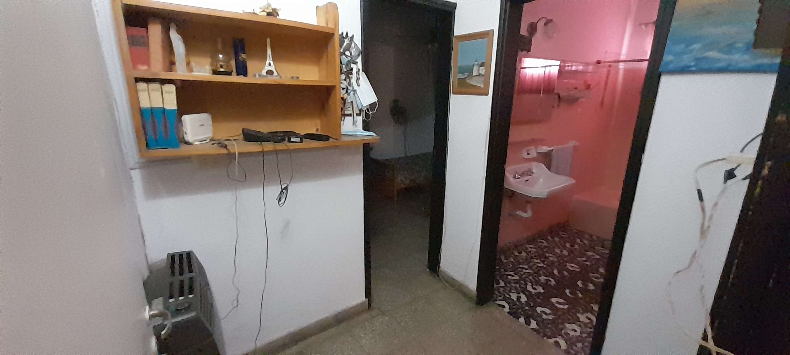 BAJO PALERMO - MERCADO Y VILLACORTA 1700 - CASA 2 DORMITORIOS EN VENTA