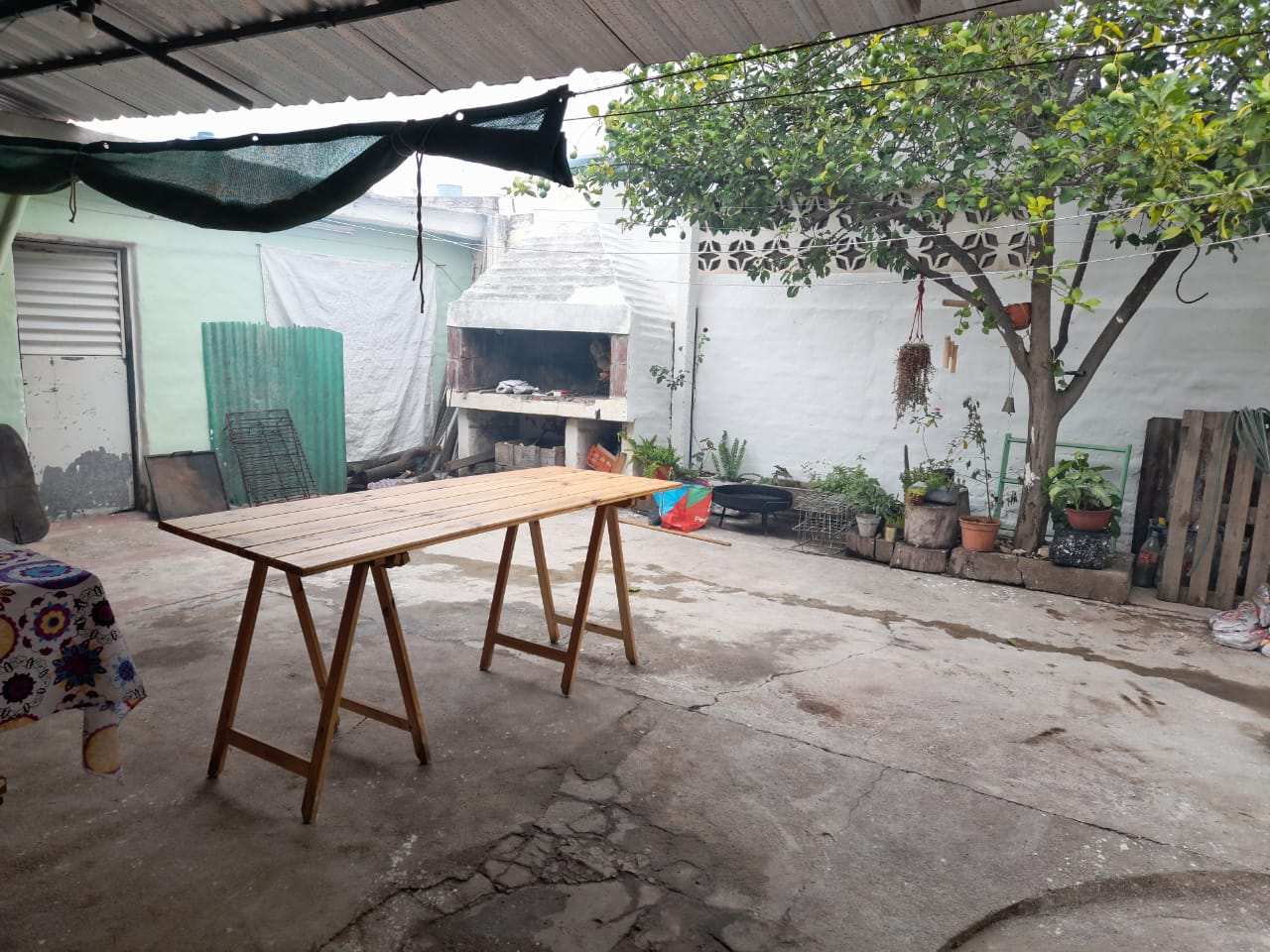 Gral Bustos-- Santiso y Moscoso 1100 - Casa 2 dormitorios
