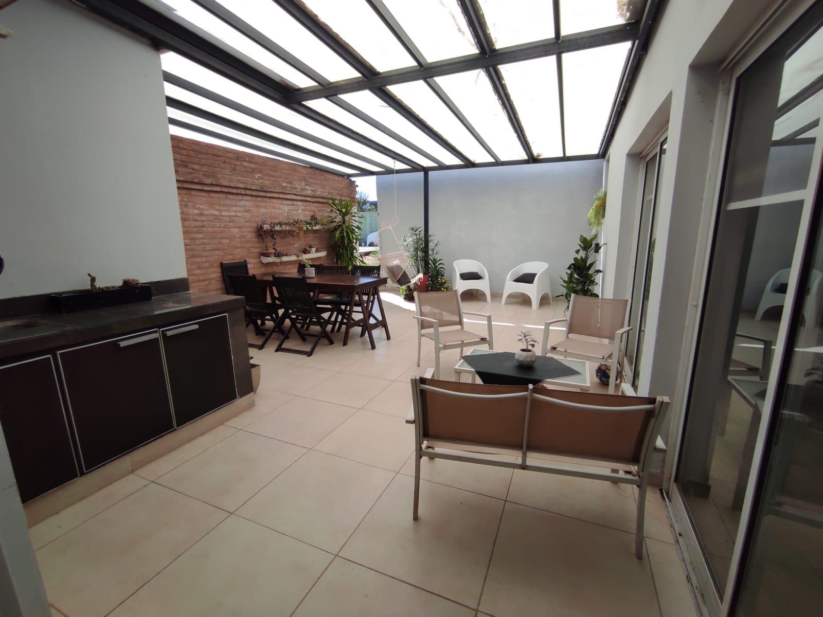 PROPIEDAD EN VENTA EN VILLA DEL ROSARIO, CÓRDOBA.