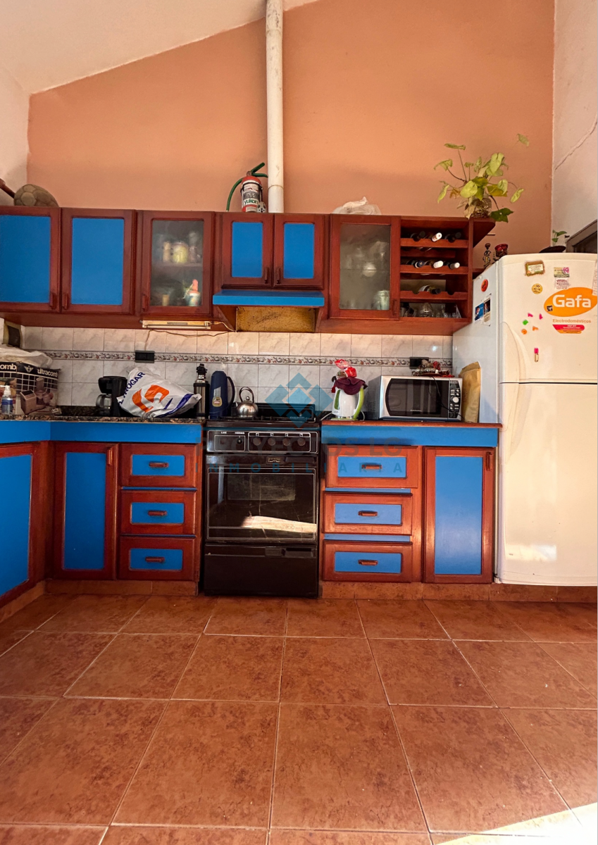 VENTA— CASA 3 DORM   CONSTRUCCIÓN, COLONIA CAROYA