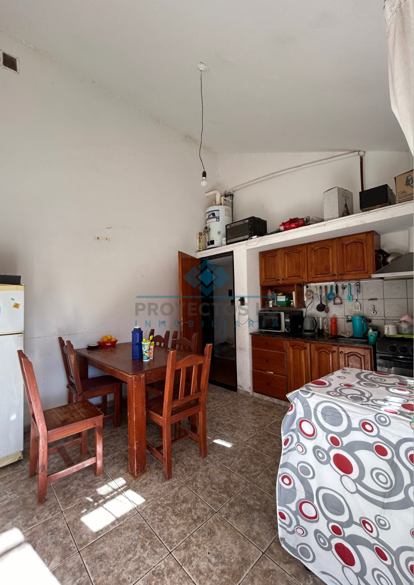 VENTA— CASA 3 DORM   CONSTRUCCIÓN, COLONIA CAROYA