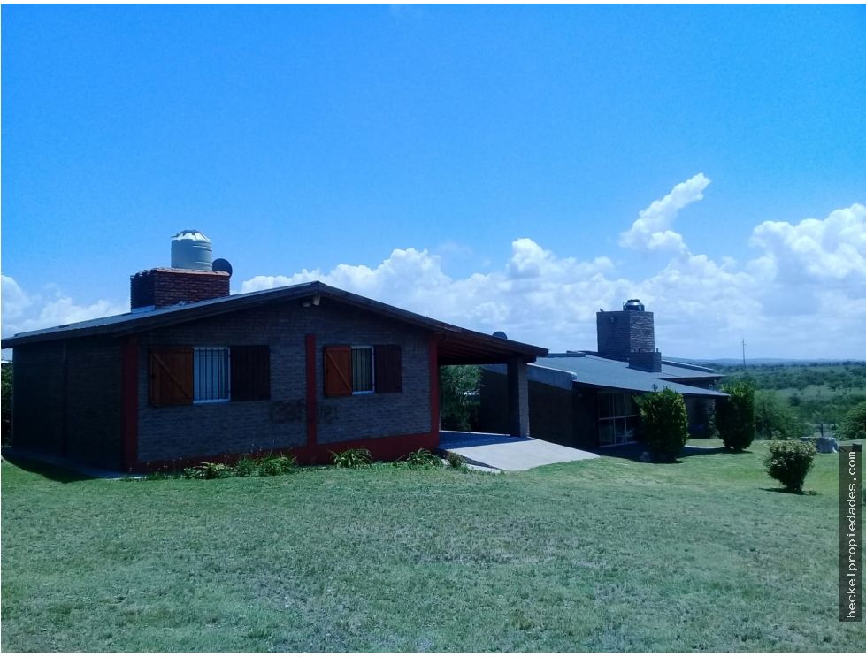 Vendo Casa con amplio terreno ideal para desarrollo turístico