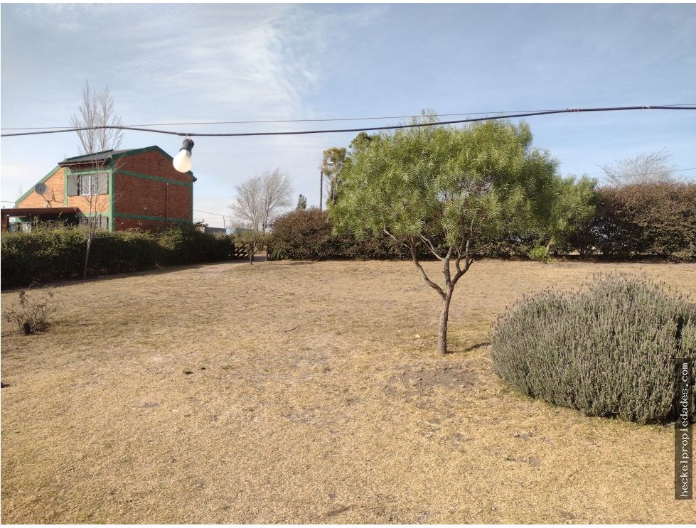 Vendo Casa con amplio terreno ideal para desarrollo turístico