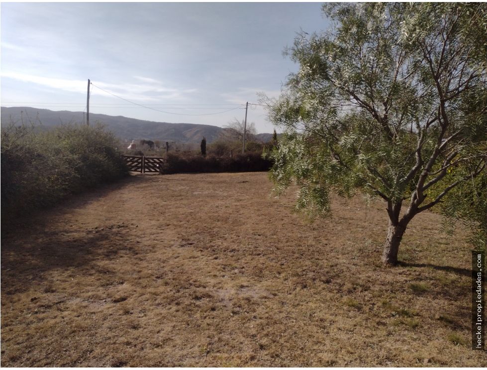 Vendo Casa con amplio terreno ideal para desarrollo turístico