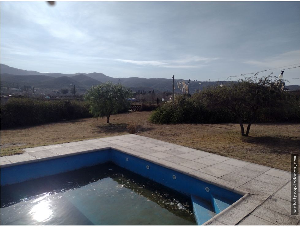 Vendo Casa con amplio terreno ideal para desarrollo turístico