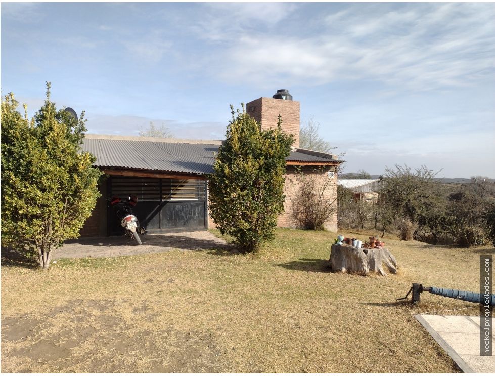 Vendo Casa con amplio terreno ideal para desarrollo turístico