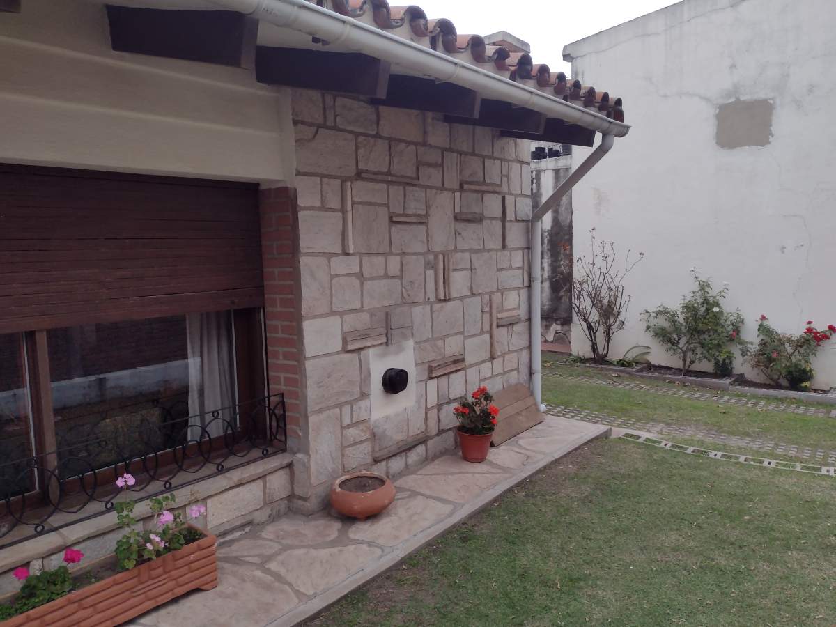 La Cumbre CASA EN VENTA PLENO CENTRO