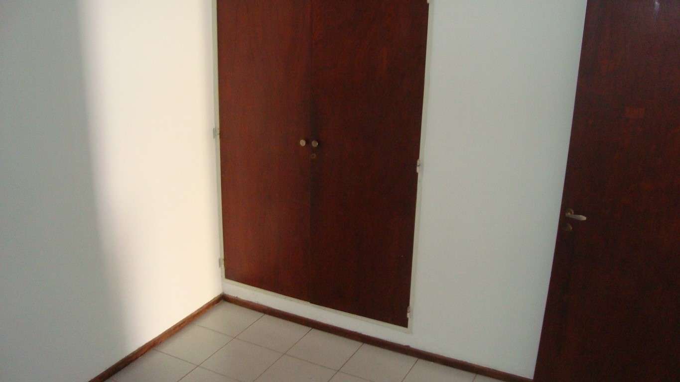 OPORTUNIDAD - Casa 3 dorm - B Arguello - 100 mts cub y 460 mts terreno