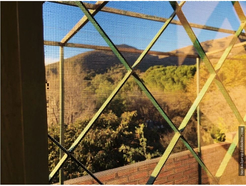 Venta Casa en Los Cocos con departamento en planta baja