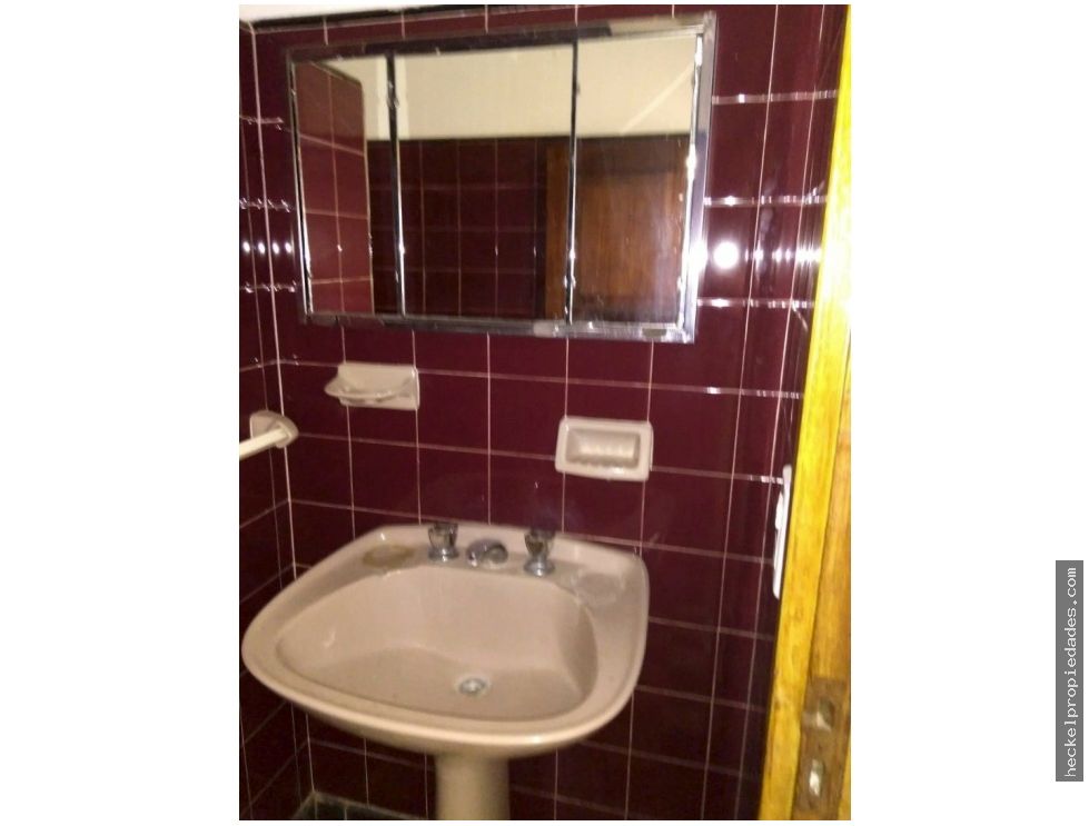 Venta Casa en Los Cocos con departamento en planta baja