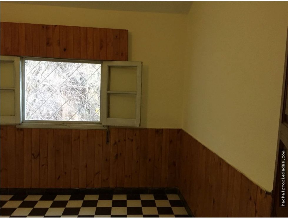 Venta Casa en Los Cocos con departamento en planta baja