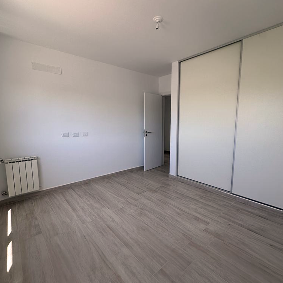 Dúplex de 3 dormitorios en  Manantiales