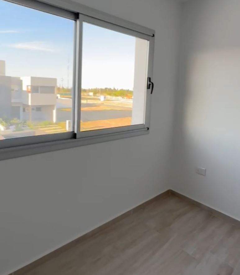 Dúplex de 3 dormitorios en  Manantiales