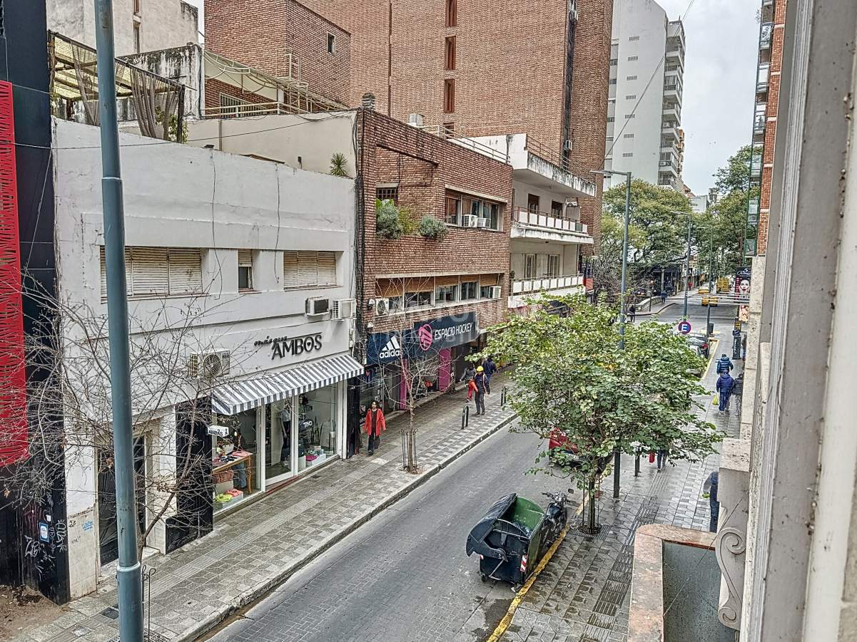 PH 285m2 en Venta 9 de Julio media cuadra cañada Centro