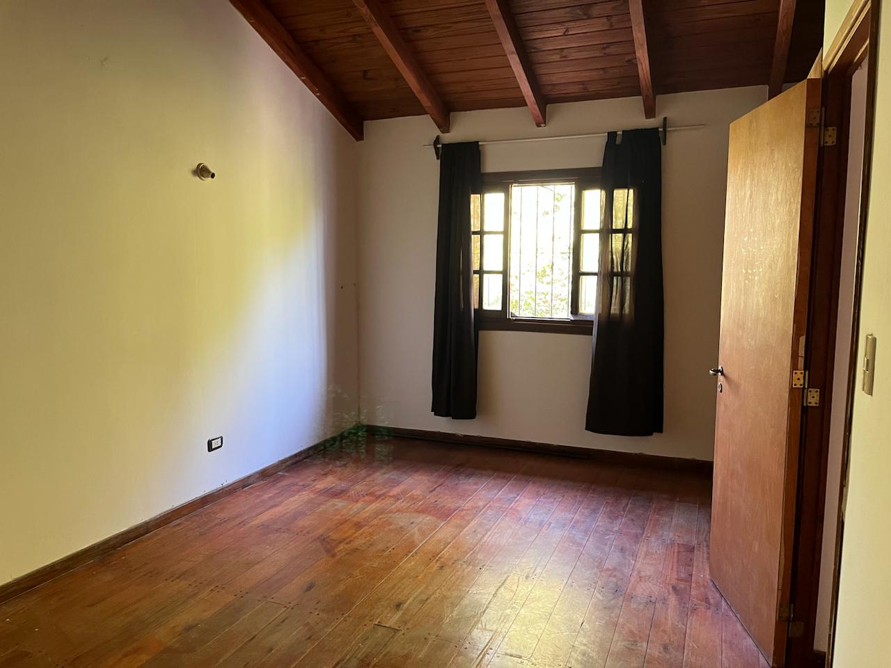 CASA EN VENTA NUEVO POETA LUGONES